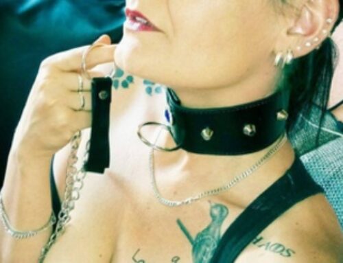 CrazyLara – Neugierige Devotin sucht spannende Abenteuer