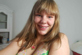xl_606c2975bf5db7fed6d92a5fbf26980d Nina2003